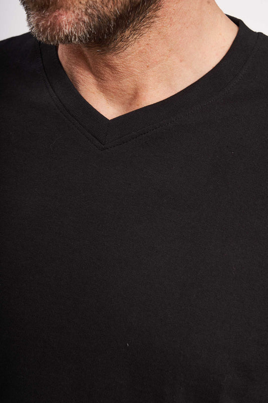 V'Neck T-shirt 'Haarby' - Black