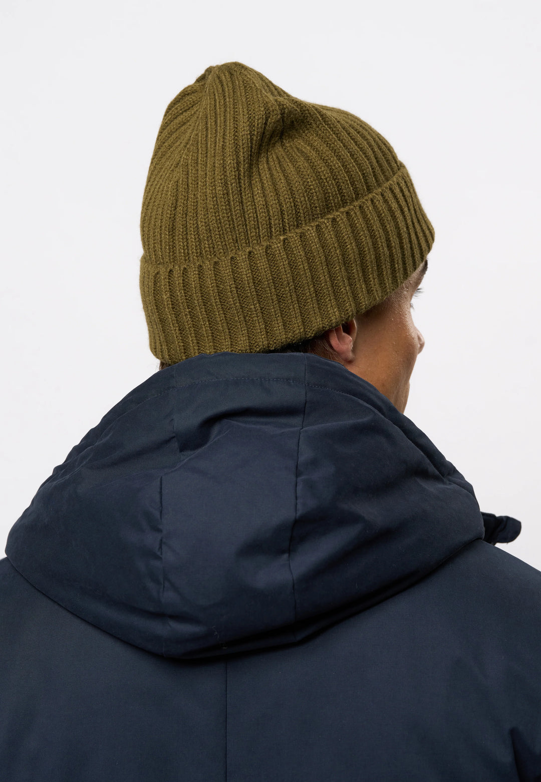 Ribbet Hue 'Nor' - Dark Olive