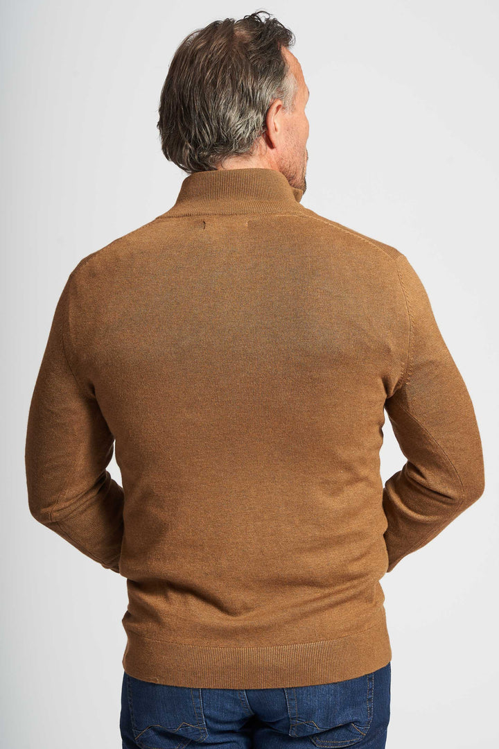 Halfzip Strik 'Mathias' - Camel Mel.