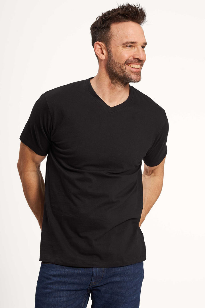 V'Neck T-shirt 'Haarby' - Black