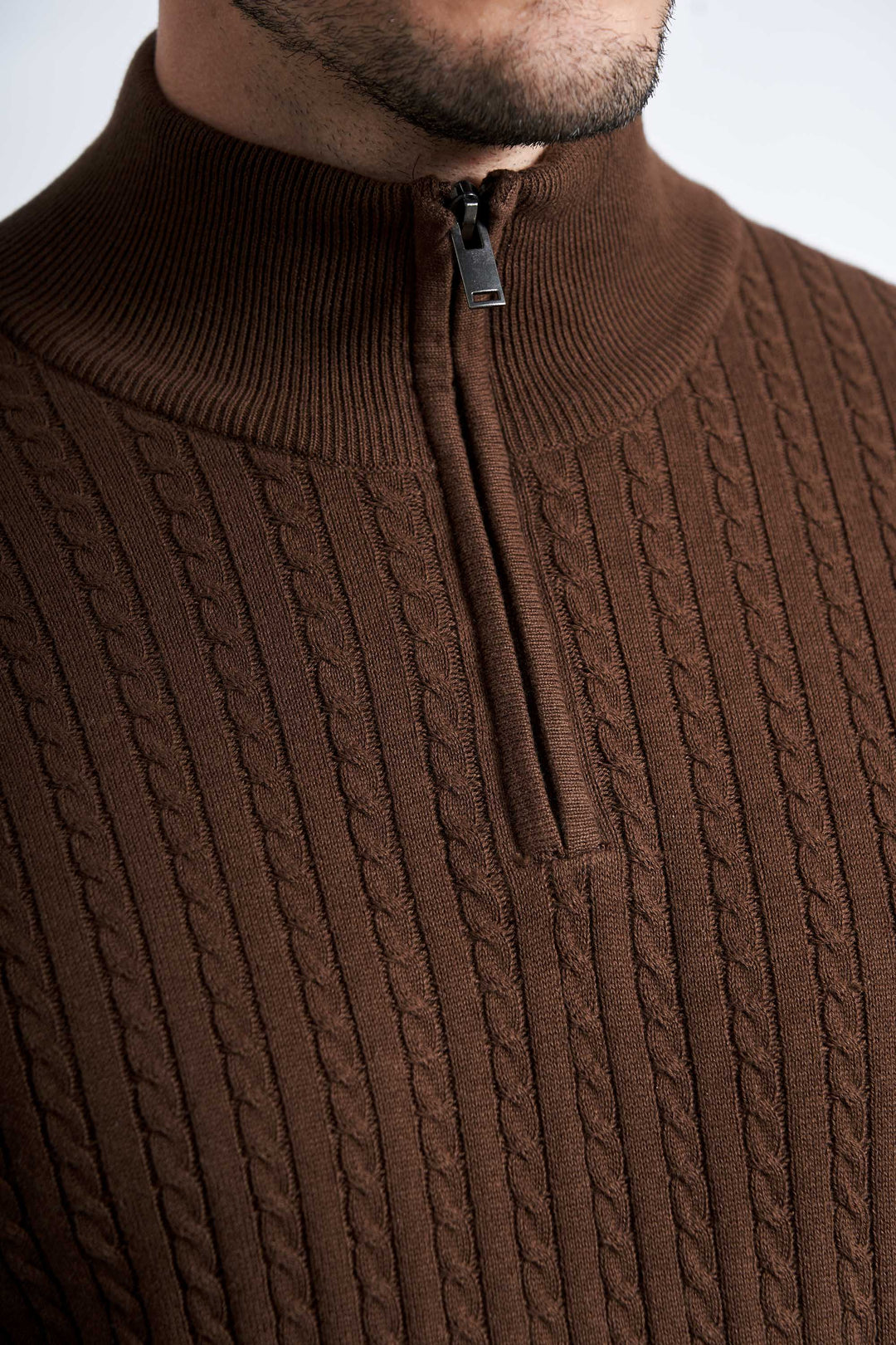 Half Zip Kabelstrik 'Oure' - Dark Latte