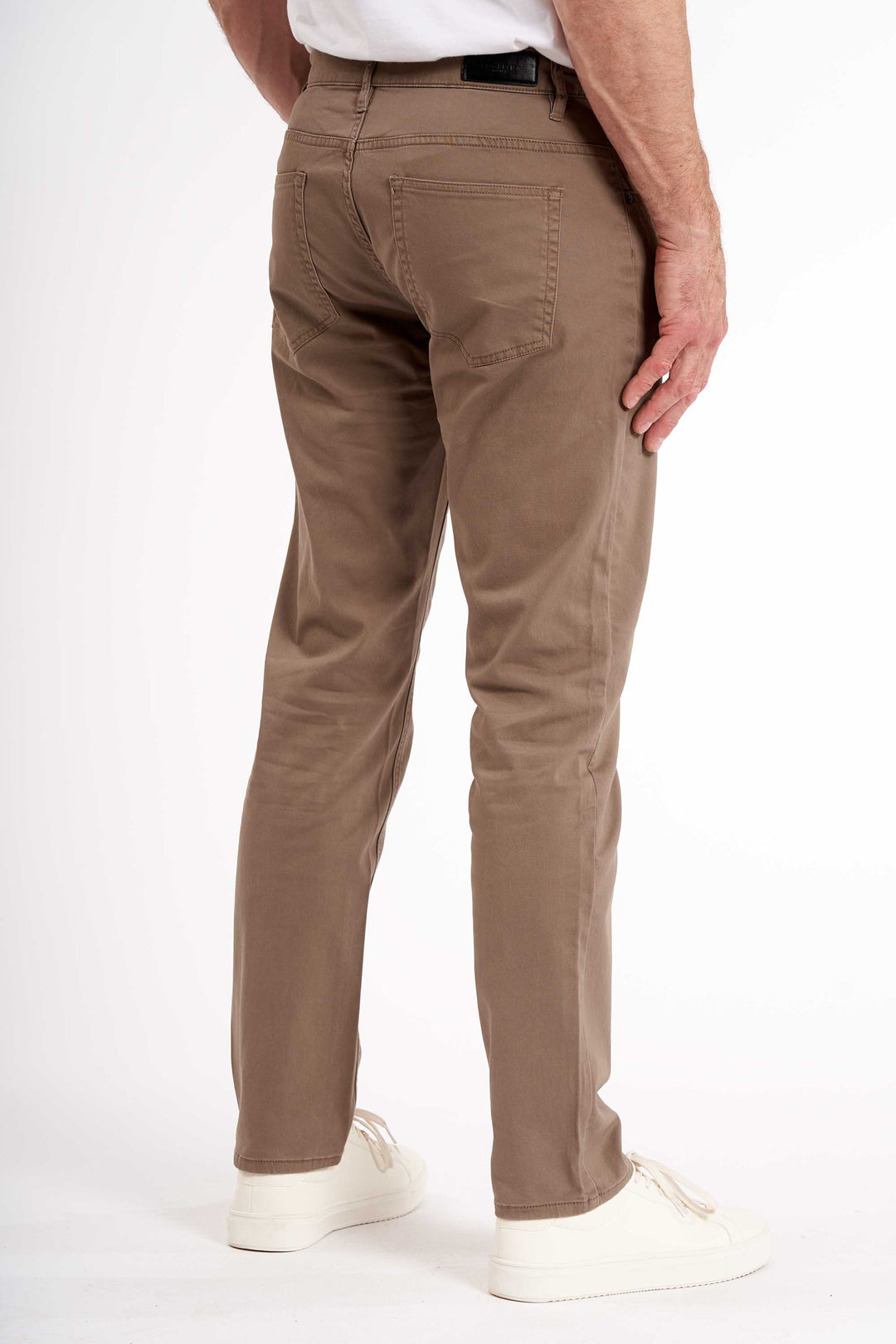 Buks 'Jyderup' - Walnut