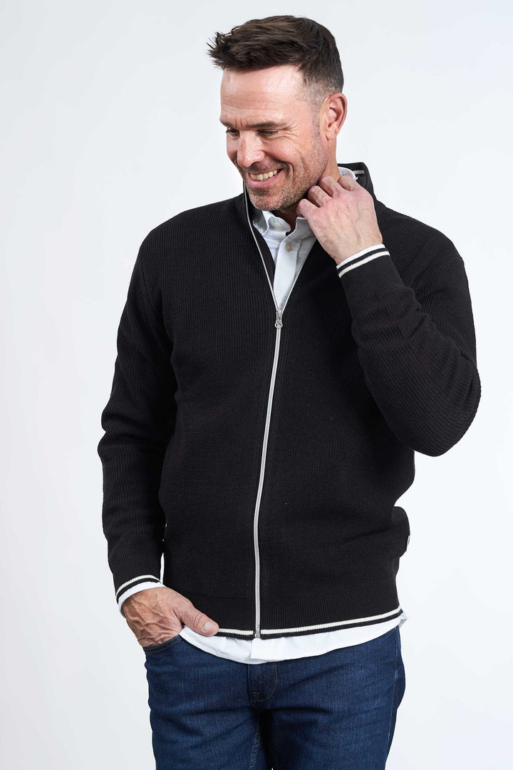 Strik Cardigan 'Hellum' - Black