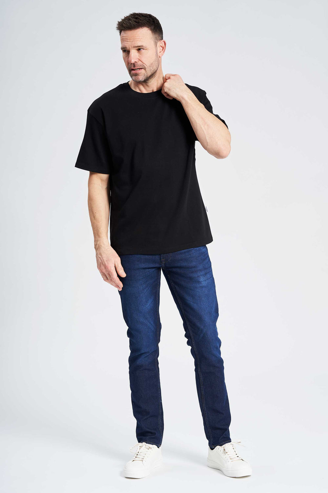 Box Fit T-Shirt 'Galten' - Black