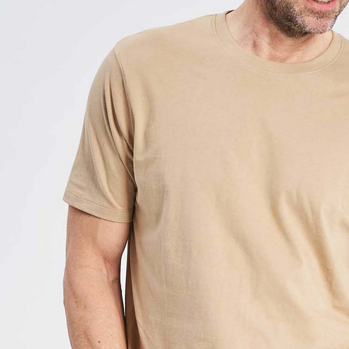 Basic T-shirt 'Fr. Havn' - Crockery